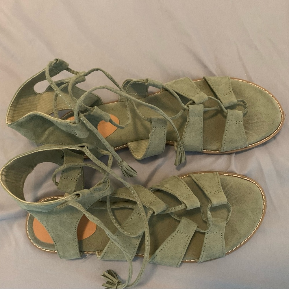 Old Navy Sandals